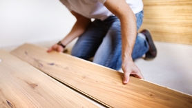 Planchers de bois franc: restaurer vs. remplacer